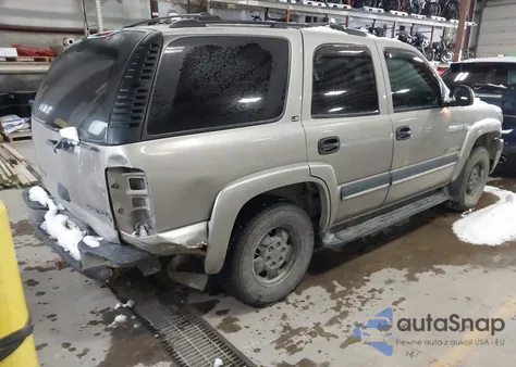 2002 Chevrolet Tahoe Ls из США, поврежденный, VIN 1GNEK13Z22J235892